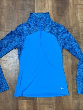 Under Armour Tech Cold Gear Women's Large Blue Quarter-Zip Long Sleeve Running